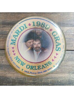 1980's Mardi Gras Button Pin New Orleans Steak & Ale Sponsor Lapel Bag Gear Vtg